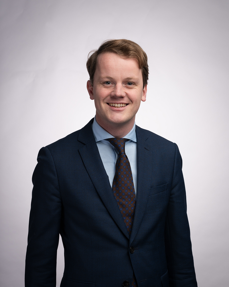 mr. T. Holsbrink